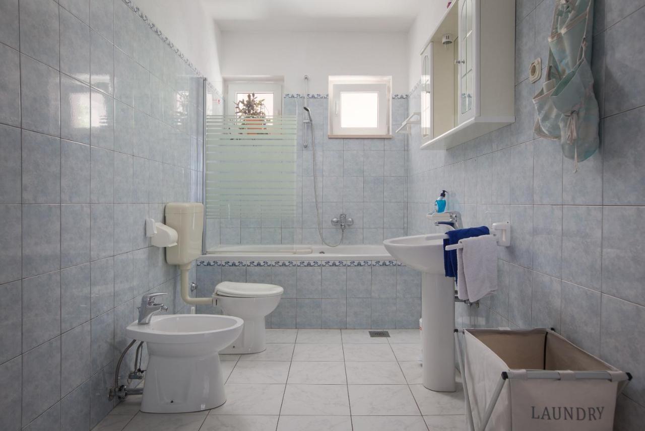 Apartments Dragan Baska Voda Ngoại thất bức ảnh