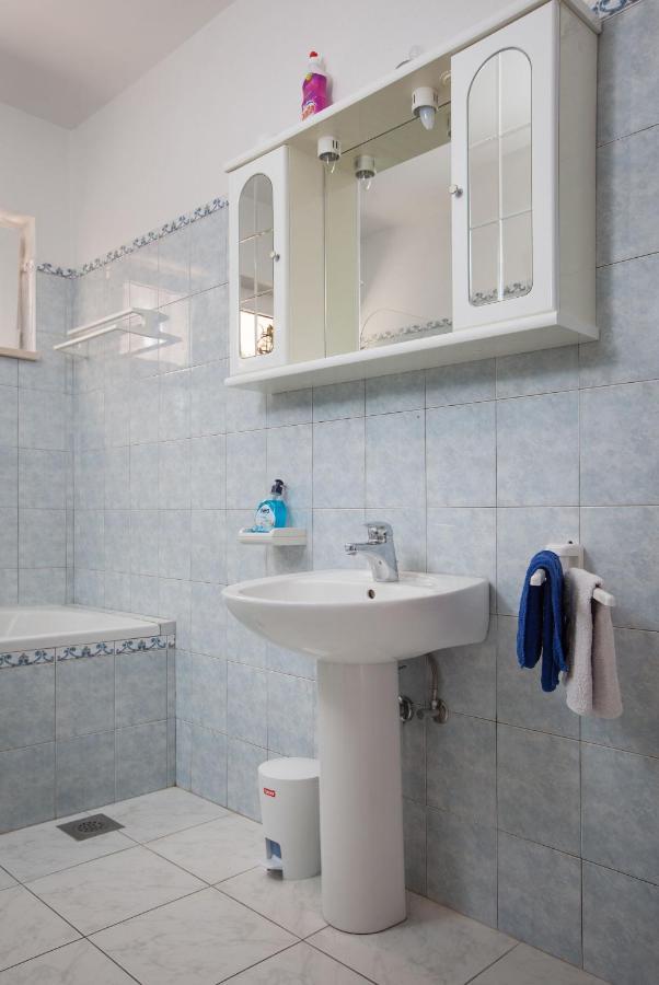 Apartments Dragan Baska Voda Ngoại thất bức ảnh