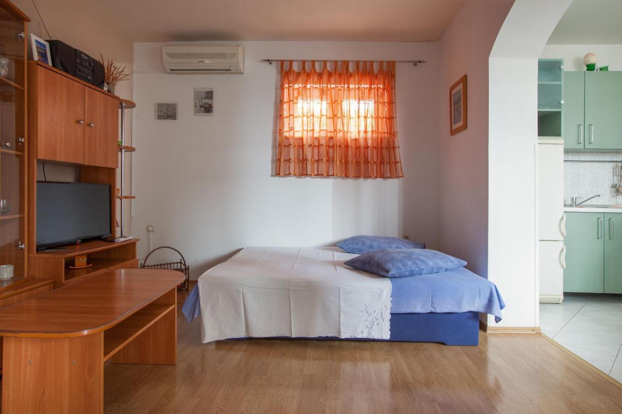 Apartments Dragan Baska Voda Ngoại thất bức ảnh