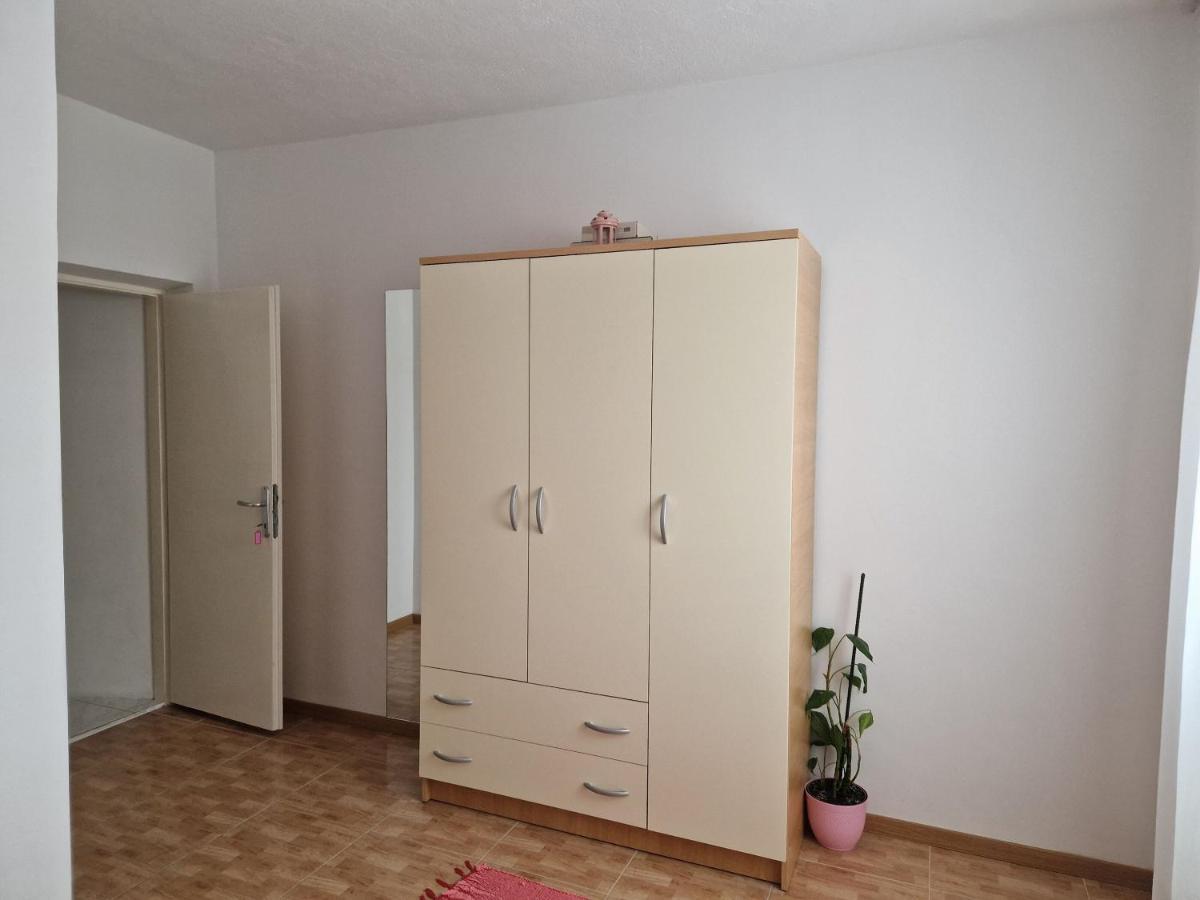 Apartments Dragan Baska Voda Ngoại thất bức ảnh